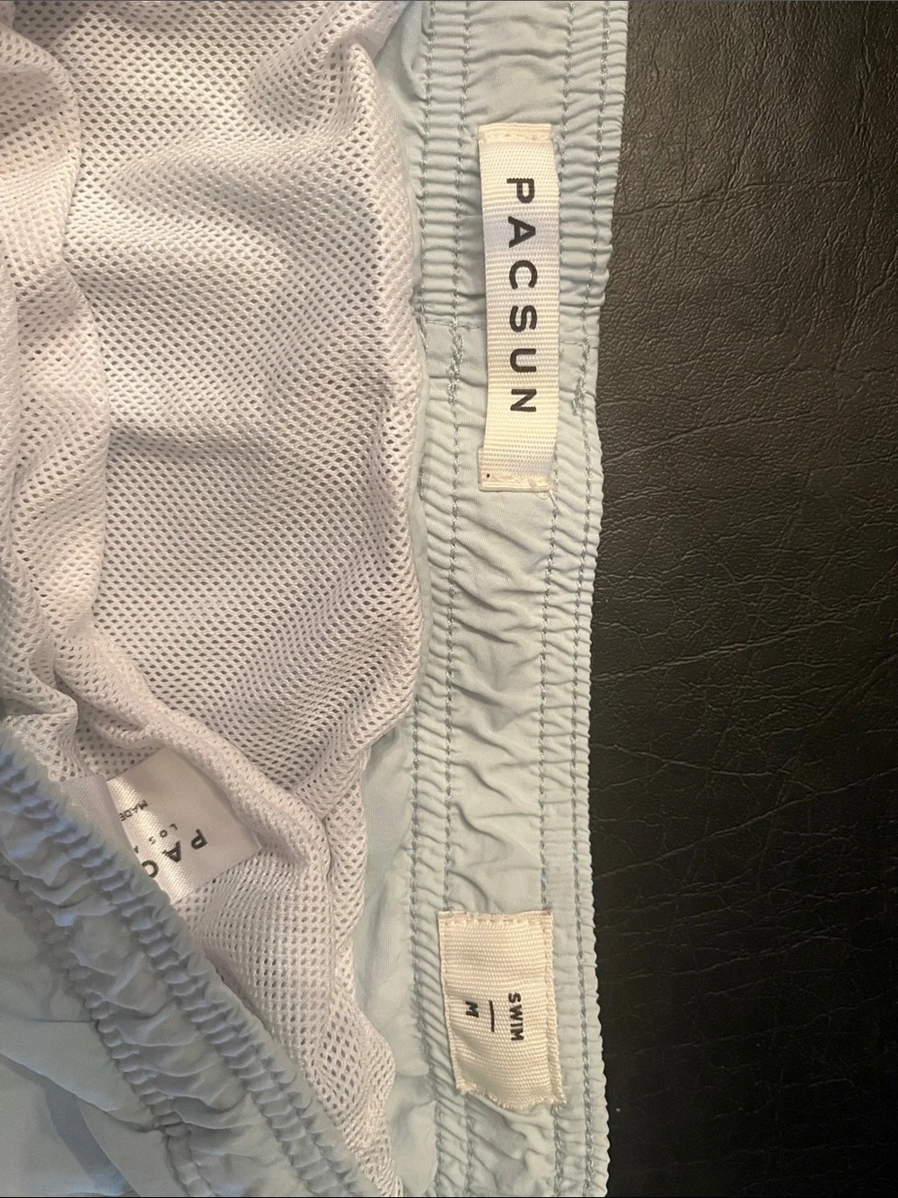 PacSun light pale